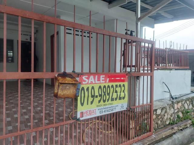 End Lot Teres Taman Ampang Pecah Kuala Kubu Bharu