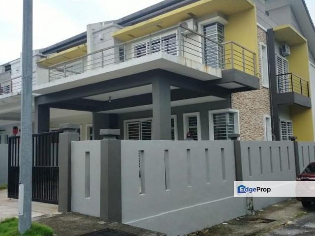 End Lot Teres 2 Tingkat Bandar Springhill, Negeri Sembila