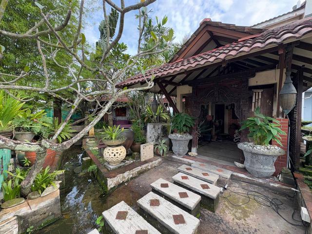End Lot Terrace 2 Storey Seksyen 9 Shah Alam