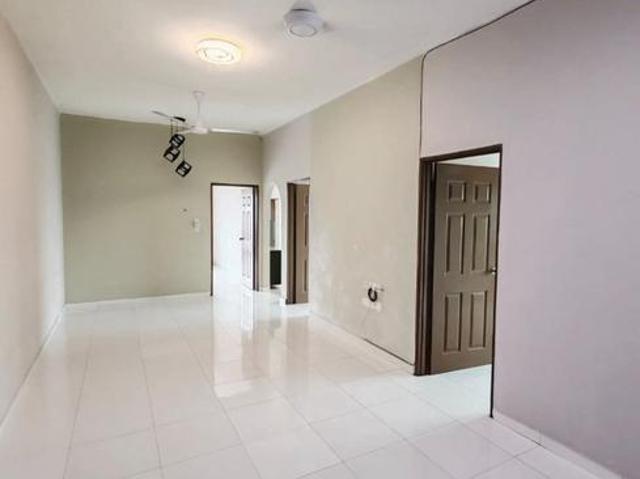 End Lot unit Samudera 1 Seri Manjung Perak