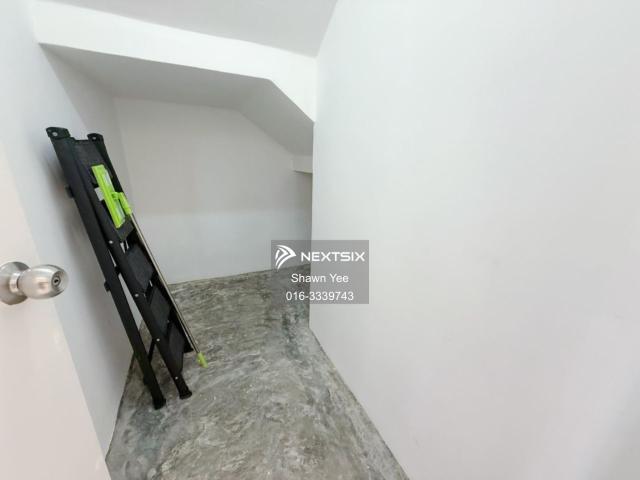End Lot with 16ft land Double Storey Terrace 22 x 70 Bandar Dato Onn @ Perjiranan 15