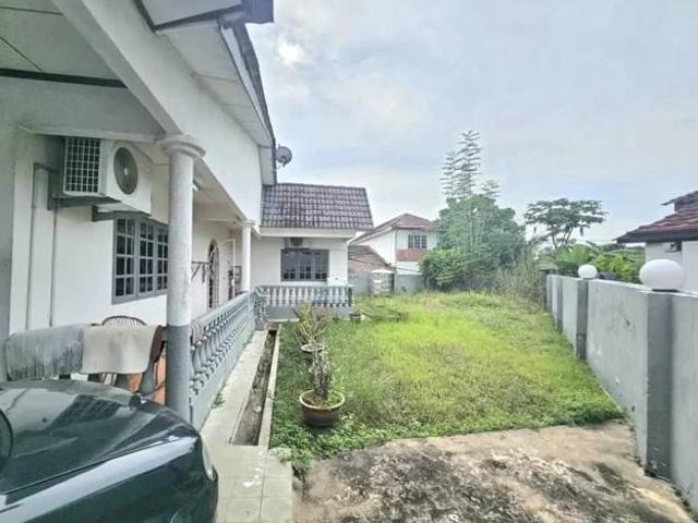 END LOT WITH BIG LAND TERES 1 TAMAN BUKIT BENDERA Sk Mentakab Jaya