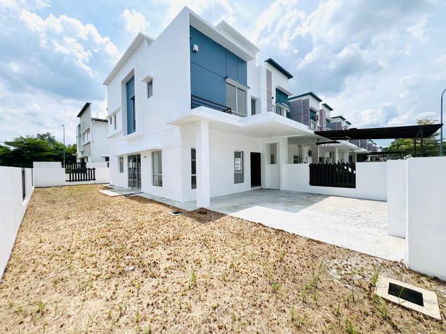 END LOT with LAND 2storey Terrace Setia Ecohill Pallida Semenyih