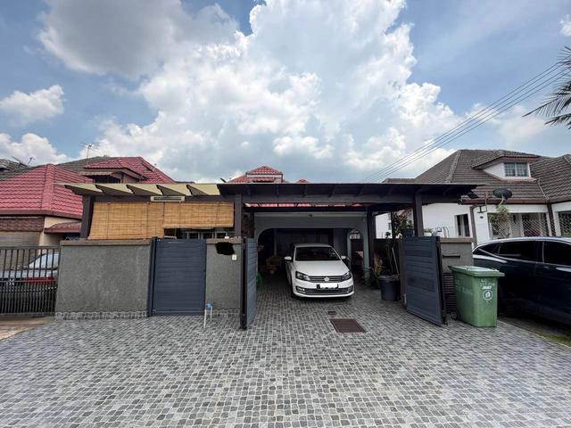 END LOT 15 FULLY RENOVATED Usj 2 Subang Jaya