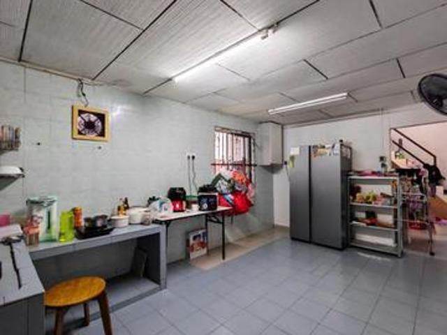 End Lot 22x70 Taman Johor Single Storey Jalan Besar Bukit Mewah