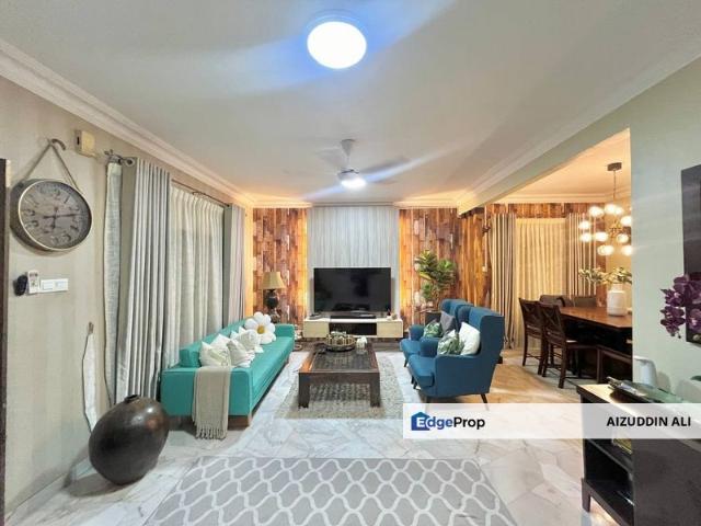 END LOT 2 Storey Presint 9 Putrajaya RENOVATED CANTIK 30 x70 !