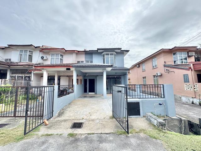 END LOT 2 Storey Taman Dahlia Salak Tinggi