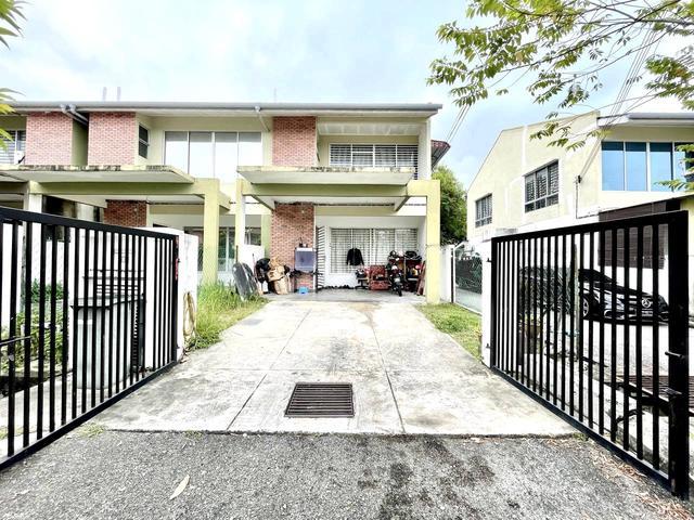 END LOT 2 STOREY TERRACE FREEHOLD Semenyih