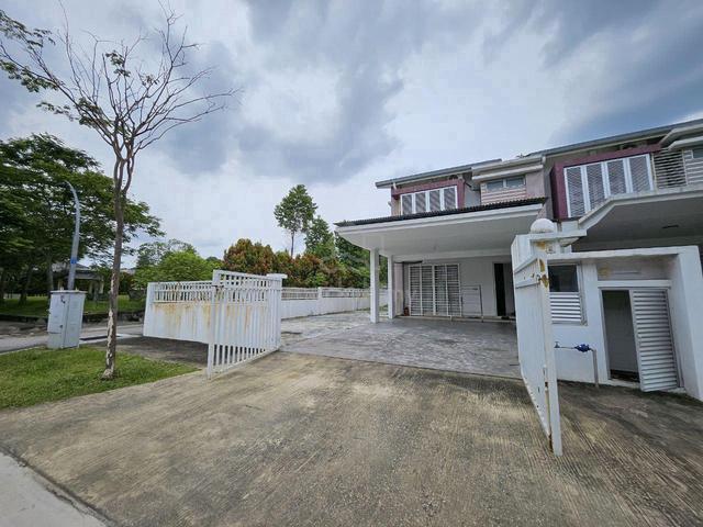 End Lot 2 Storey Terrace House Ariza Elmina Garden Shah Alam