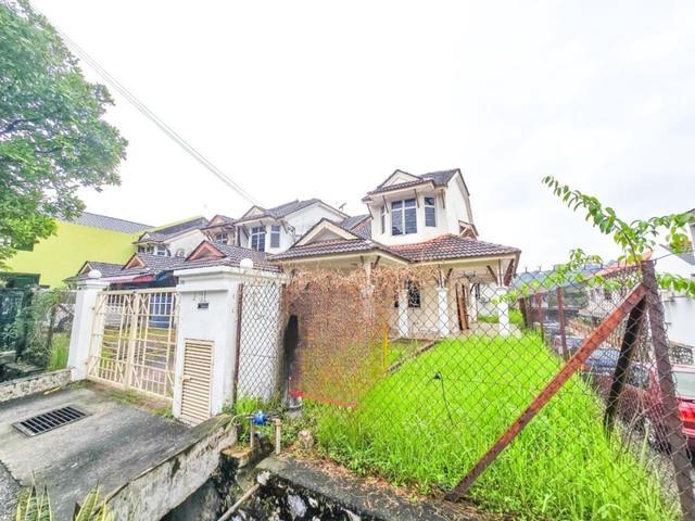 END LOT 2 Storey Terrace Seksyen 8 Shah Alam