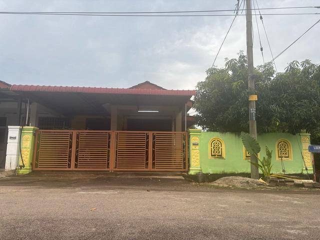 END LOTEXTRA TANAHFACING PADANG32 Bandar Seri Astana Fasa C