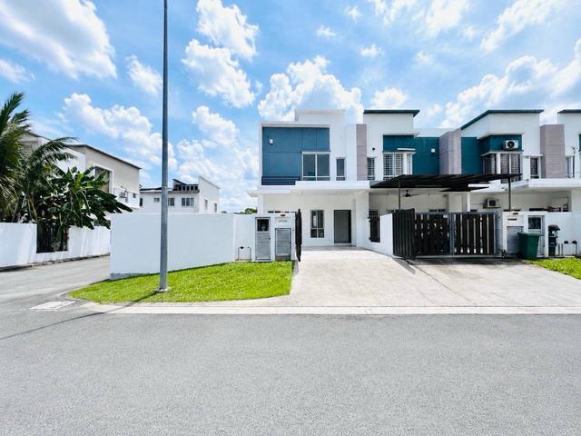 End LotNego Double Storey Terrace Palida Setia Ecohill 1 Semenyih