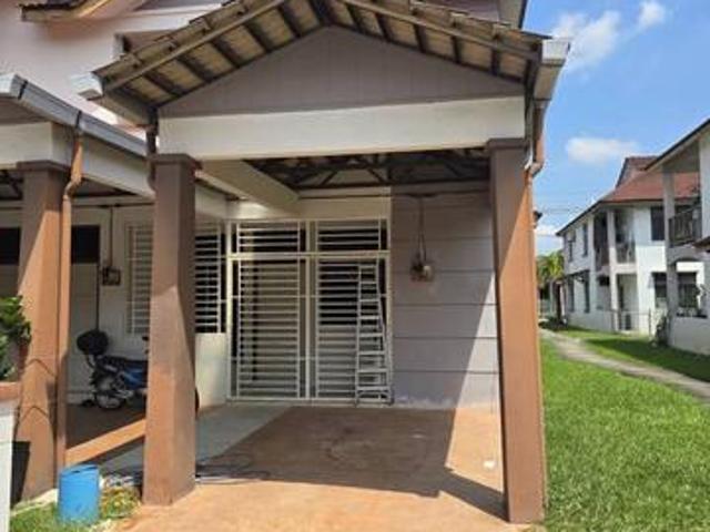 END LOTPUTRA VILLAS TOWNHOUSE Ground Floor Bertam Furnished
