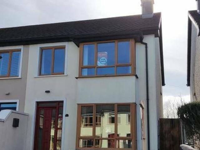 End terrace house for sale in 5 Carrabeag Castlebar Mayo County Connacht Ireland