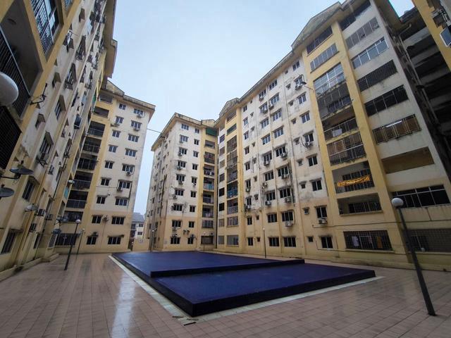 END UNIT Kenangan View Apartment Taman Jasmin Kajang