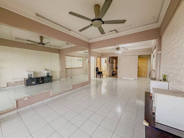 End Unit Plaza Indah Apartment Taman Sepakat Indah Kajang