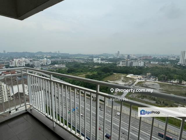 Endah Promenade