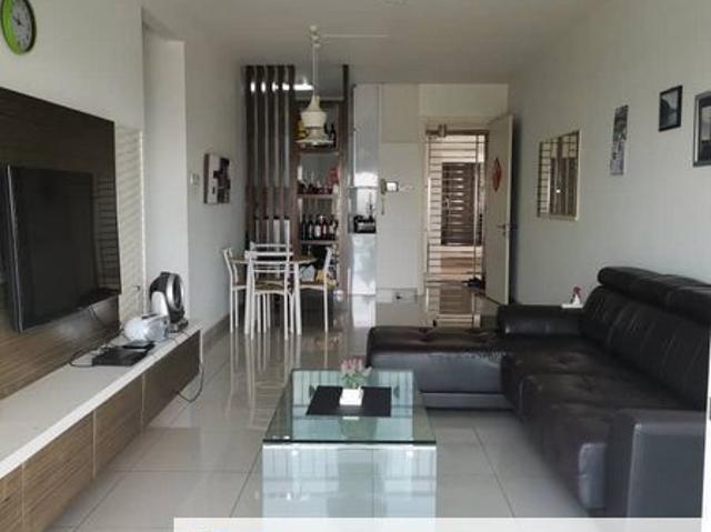 Endah Promenade Condominium