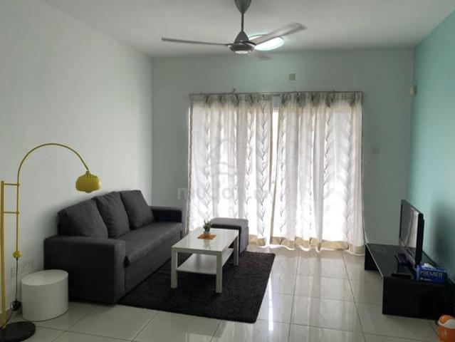 Endah promenade for rent