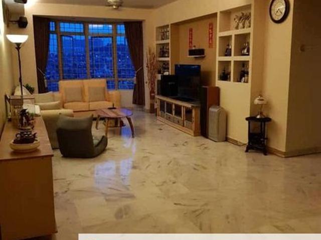 Endah Regal Condominium