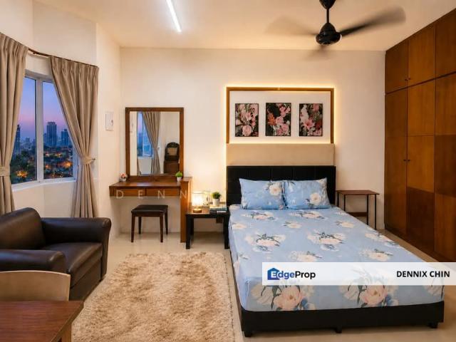 Endah Regal Condominium