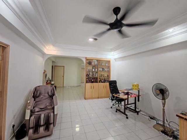 Endah Ria condo WITH SIMPLE RENOVATION
