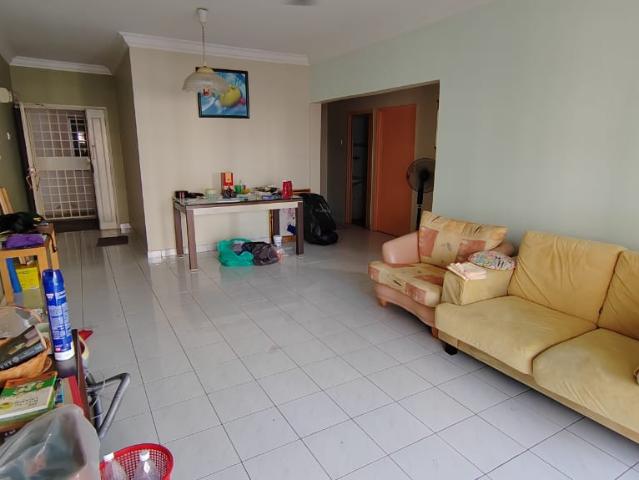 endah ria, condominium