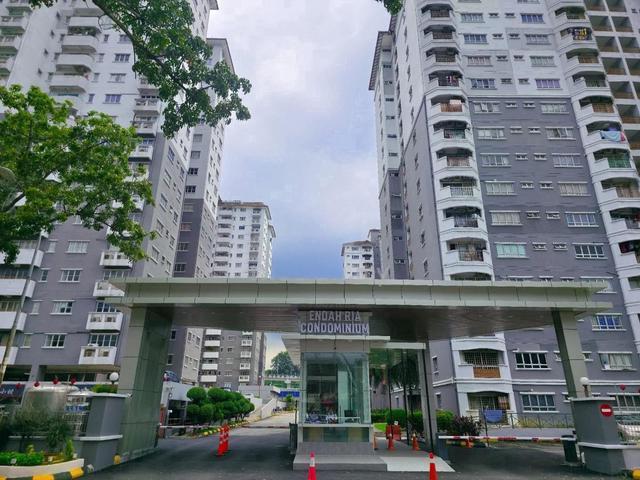 Endah Ria Sell Below Market Price