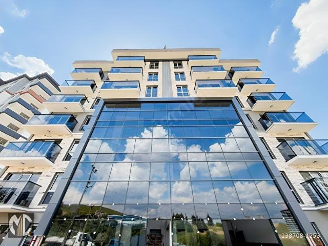 ENDEMİK VADİ DİBİ SIFIR SİTEDE OTURUMA YAKIN FIRSAT 4+1 TRİPLEX