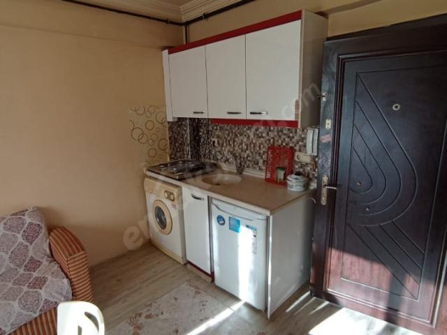 ENDER UYSAL GAYRİMENKULDEN ASMALIEVLERDE SATILIK 1+1 APART.