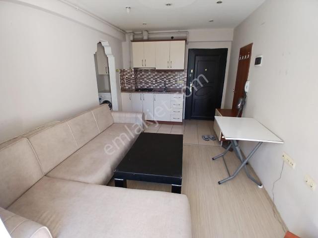 Ender Uysal Gayrimenkulden Üniversiteye Çok Yakın 1+1 Yakıt Ve İnternet Dahil Kiralık Apart