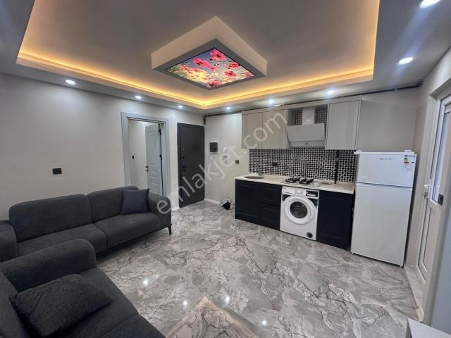 Ender Uysal Gayrimenkulden Bursa Caddesinde 2+1 Klimalı Kiralık Lüx Apart.