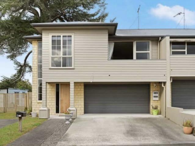 enderley, 3 bedrooms