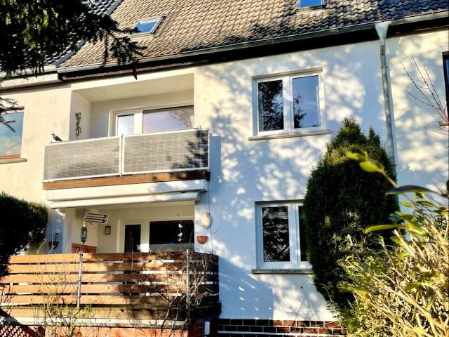 Endlich Platz für die Familie Großes Reihenmittelhaus mit 6 Zimmern und Vollkeller!
