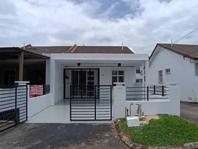 ENDLOTTmn Putri Kulai Rumah Setingkat Below RM450K Saiz Selesa
