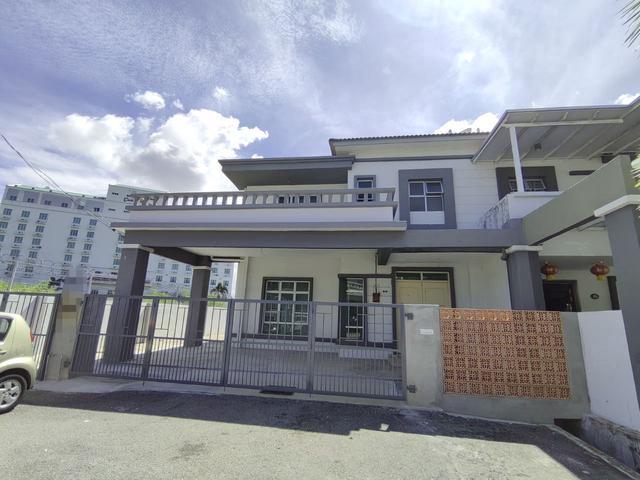 ENDLOT 2 Storey SemiD Taman Limbongan Jaya Indah Near Kota Laksamana