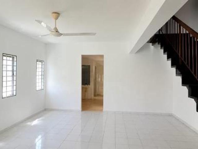 Endlot 7ft land 2 Storey Terrace Bandar Mahkota Cheras Cheras