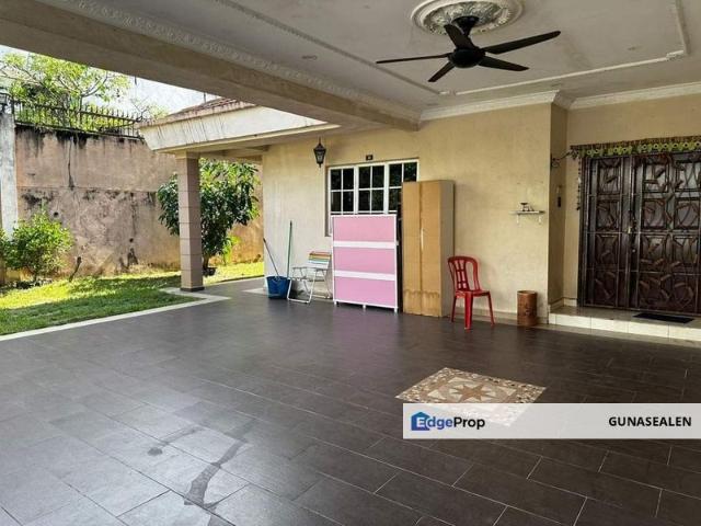 EndLot Double Story Terrace House, Jalan Seri Banang Klang For Sale