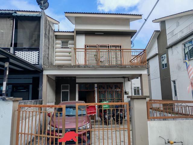 Endlot Double Storey Taman Scientex Senai