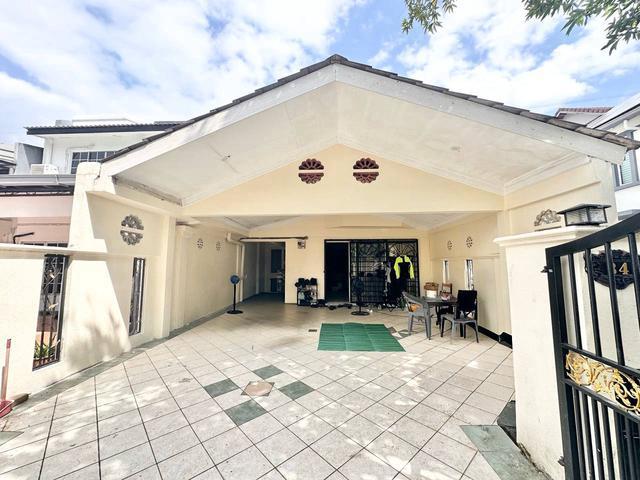 ENDLOT FACING OPEN Double Storey Taman Bunga Negara Seksyen 27