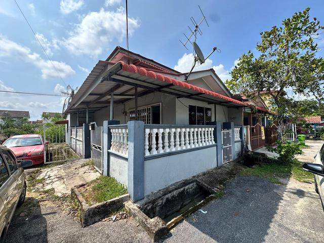 ENDLOT KAWASAN STRATEGIK Teres Taman Tas Ria Kuantan