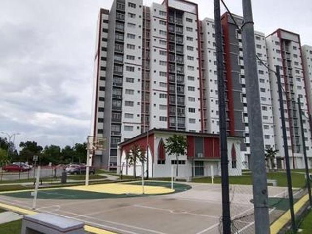 ENDLOT LOW LEVEL Apartment De Cemara Setia Alam House For Sale