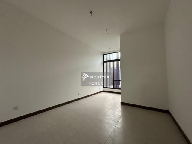 Endlot main road, math bank value