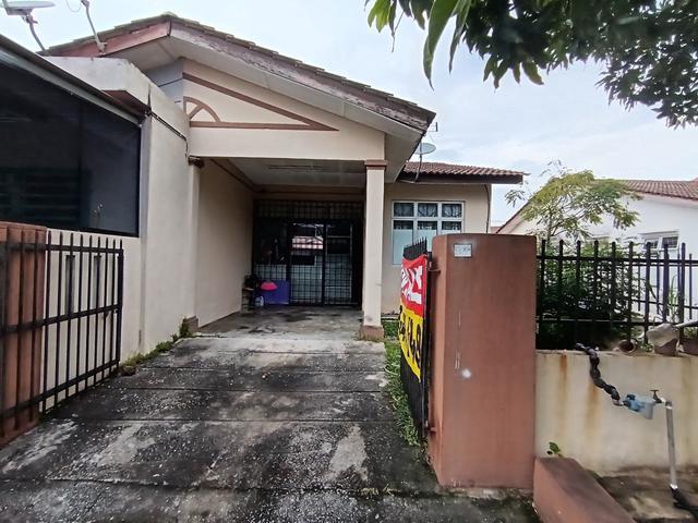 Endlot Murah Hot Area 1stSty Taman Seroja Salak Tinggi