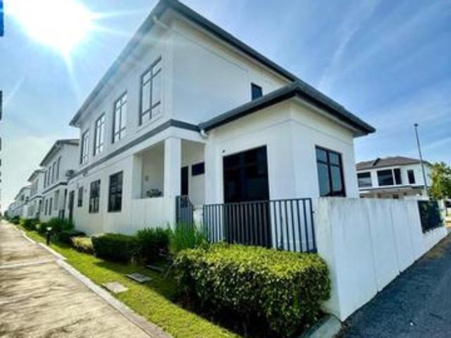 Endlot Non Bumi Avenham Garden Ecoworld Puncak Alam for Sale