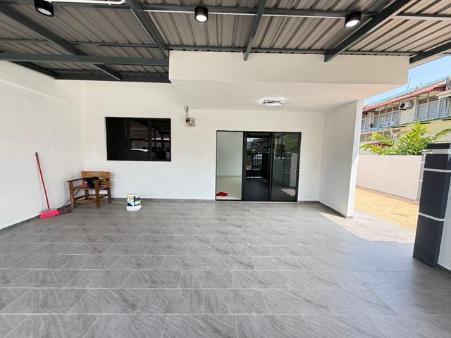 ENDLOT Single Storey with Land Taman Seaview Ujong Pasir FREEHOLD