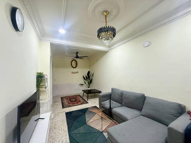 Endlot Renovated Single Storey House Taman Klang Perdana Kapar