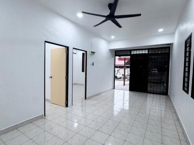 EndLot Taman Johor Jaya Single Storey 3Bed 2Bath