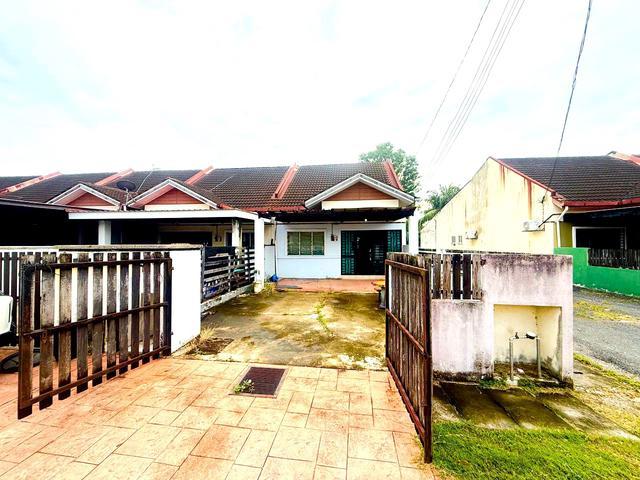 ENDLOT TANAH LUAS Single Storey Taman Meru Permai Klang