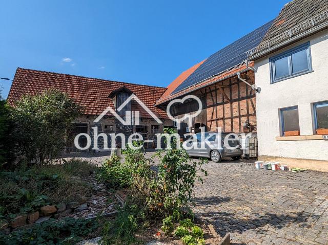 Bauernhof, Pferdehaltung, Pferdehof, Pferdestall, energetisch saniert
